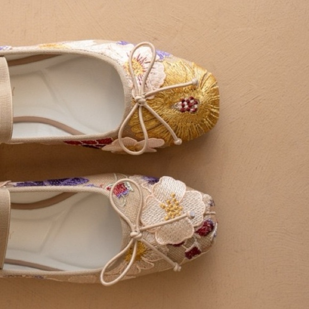 3D Floral Square Toe Mary Jane Ballet Flats - Oasis Society - Picture 5 of 6